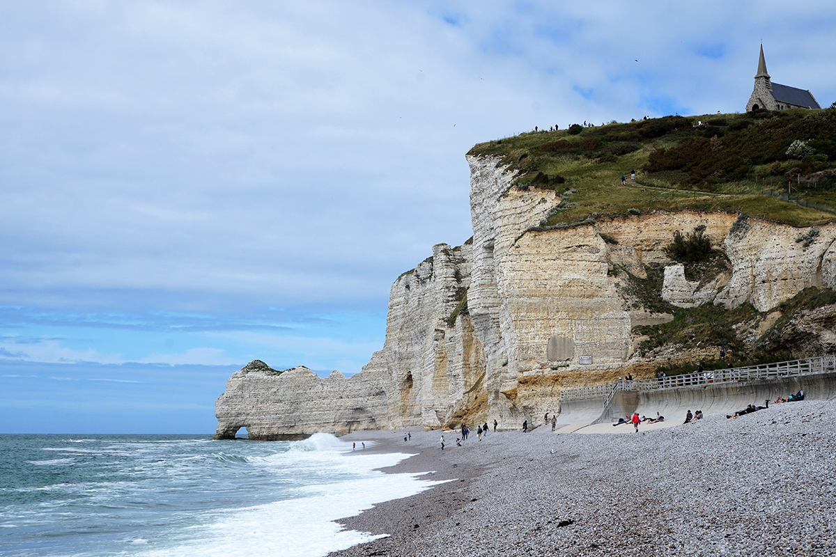 river-cruise-Normandy-Seine-Ms-A-Rosa-Viva-Etretat