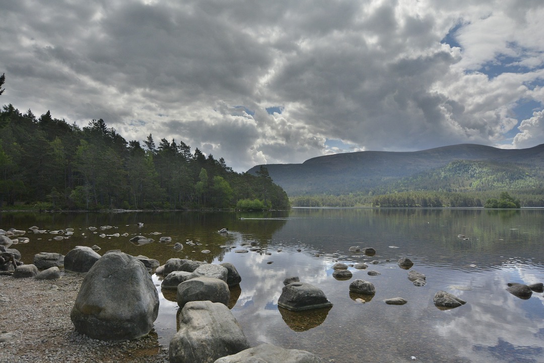 Cairngorms_Scotland_Cruise_Blondes_James_Bond 