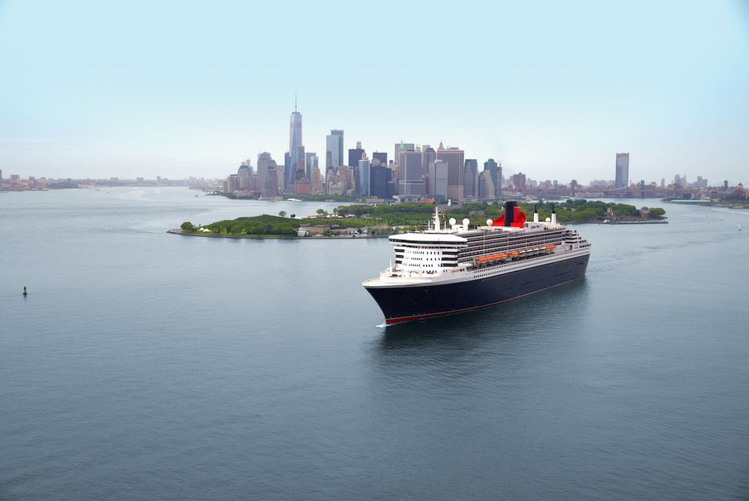queen mary 2 in New York